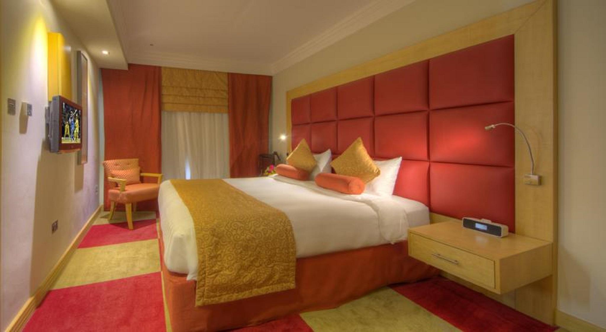 Halo Hotel Дубай Экстерьер фото