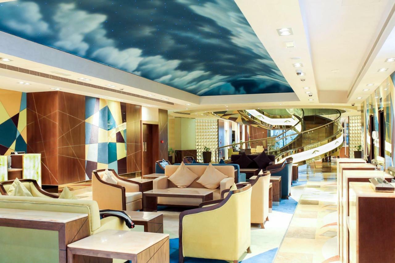 Halo Hotel Дубай Экстерьер фото